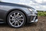 Audi A4 Avant 40 TDI S-Line Quattro 2019 года (UK)
